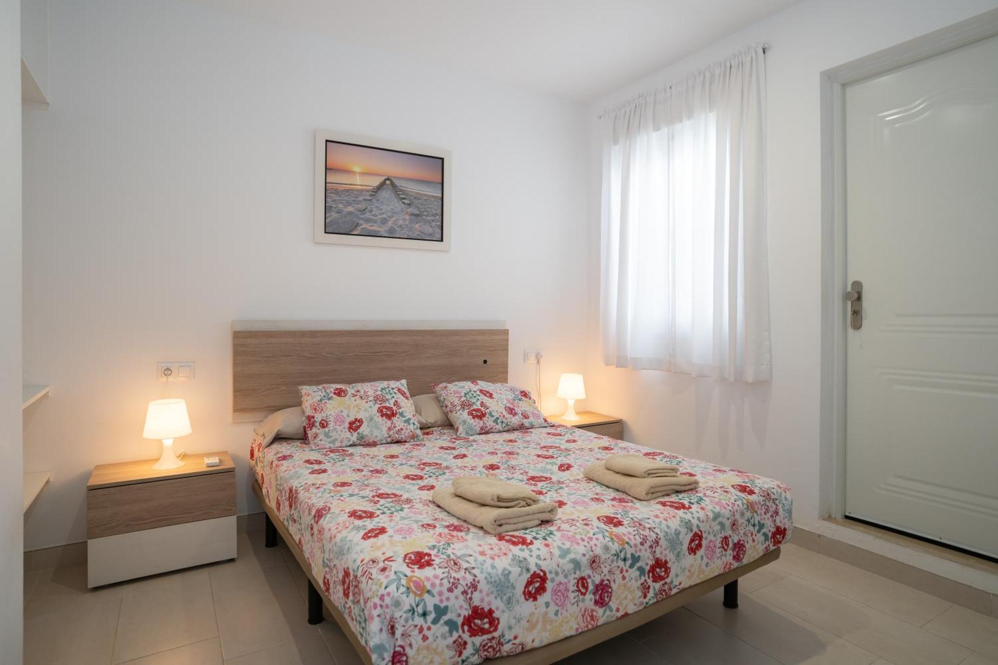 Mrv Apartamento Al Lado De La Playa Con Parking ベナルマデナ エクステリア 写真