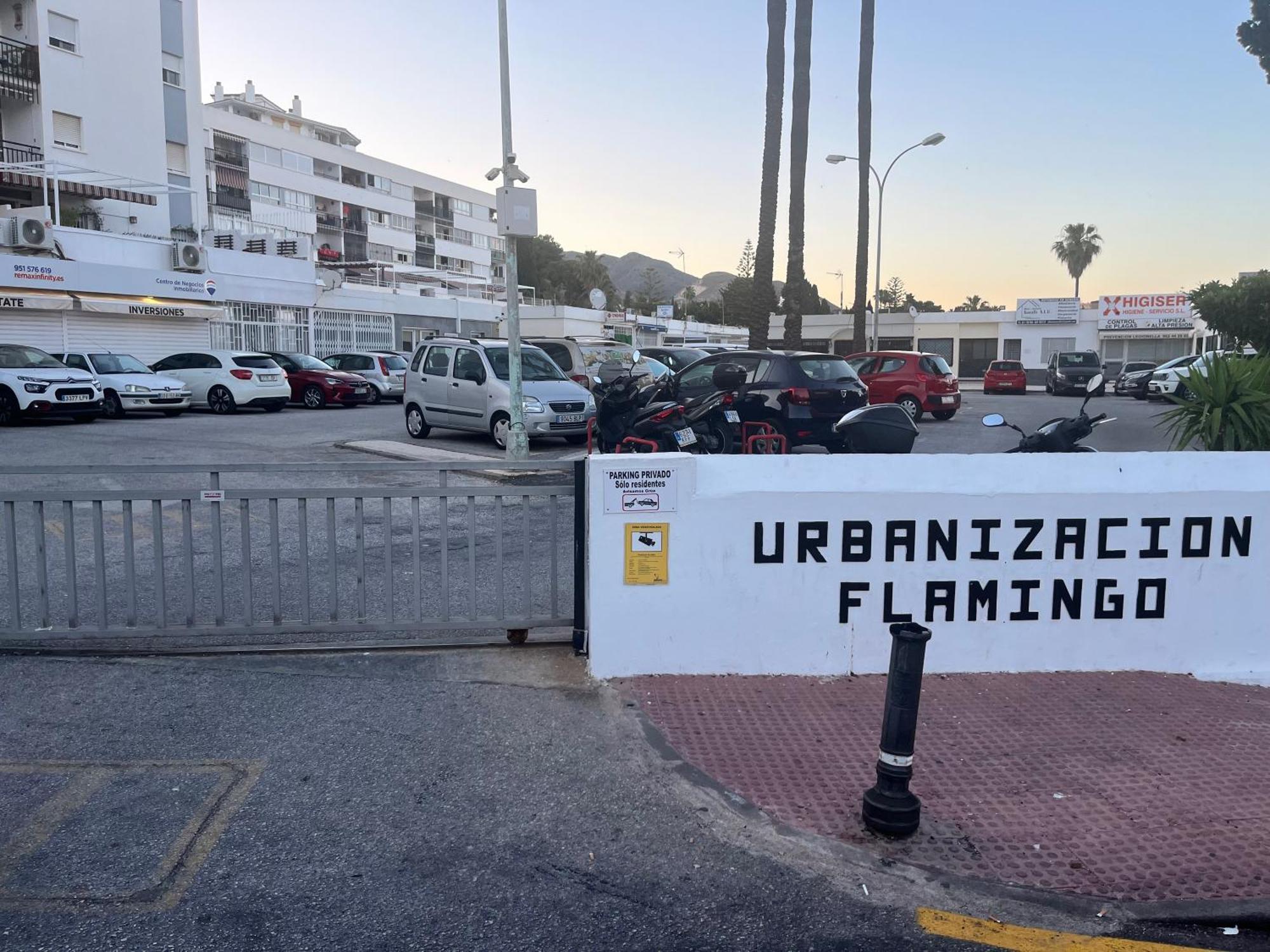 Mrv Apartamento Al Lado De La Playa Con Parking ベナルマデナ エクステリア 写真